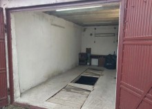 Garaż murowany podpiwniczony z kanałem