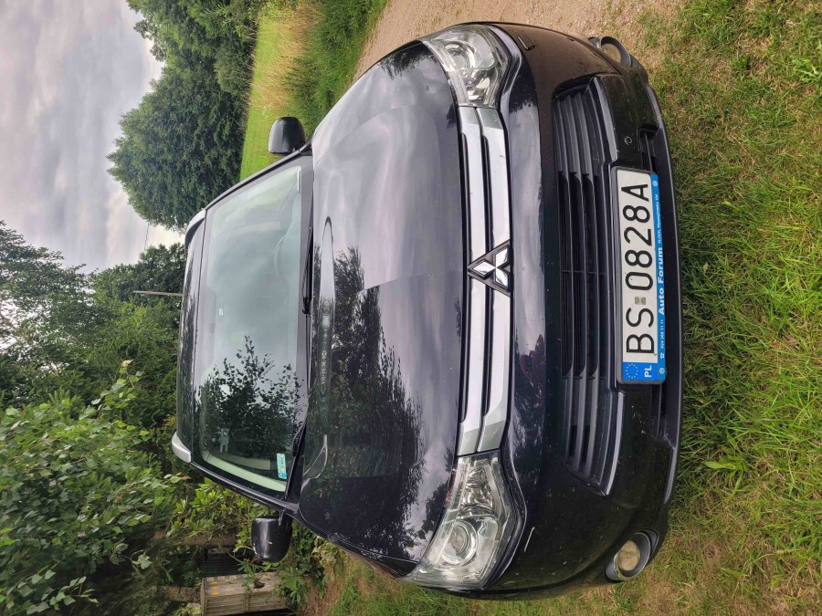 MITSUBIShI OUTLANDER faktura vat