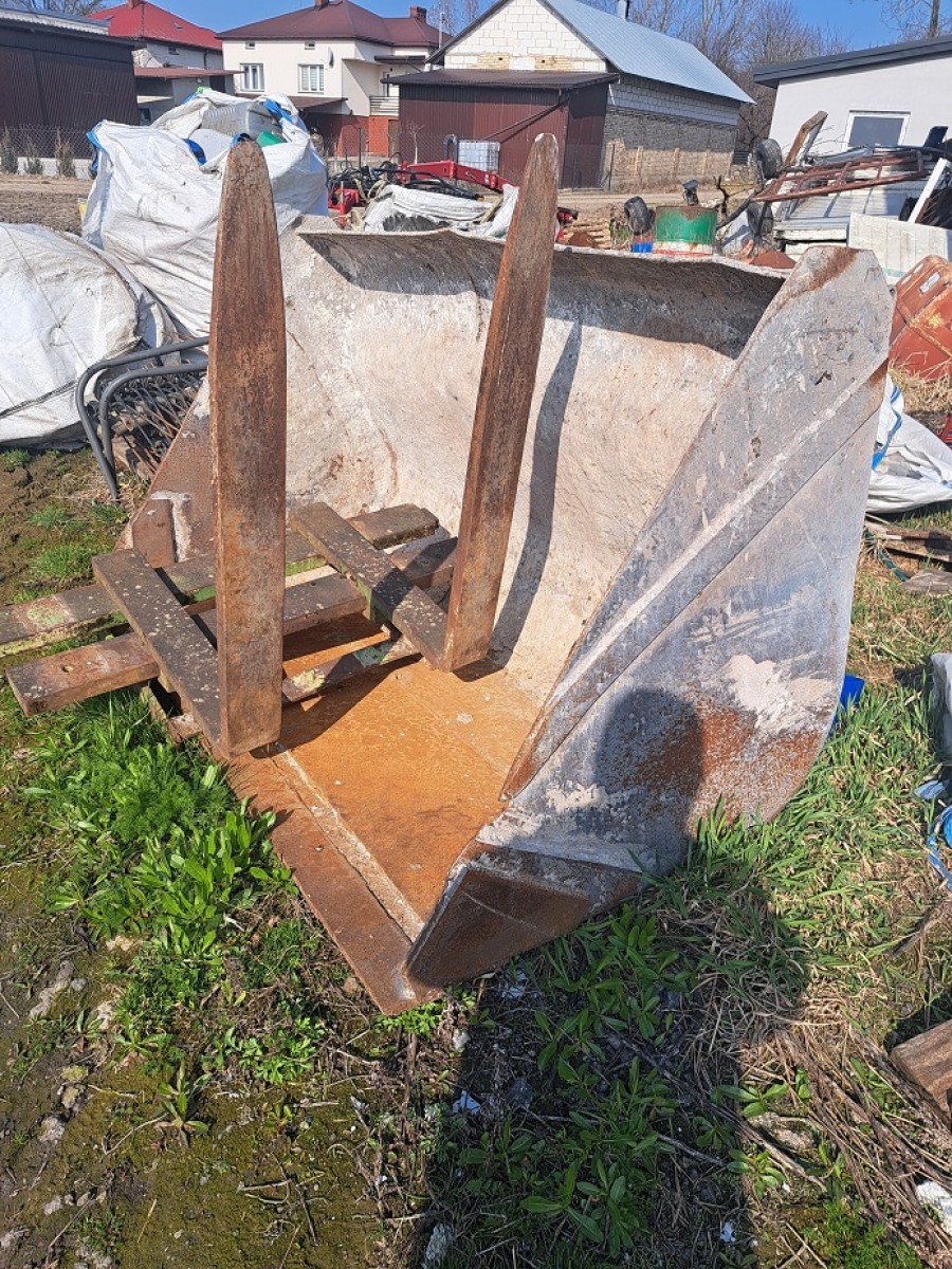 łyżka , widły do manitou/inne częsci 
