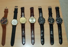 Macharce. Kastety, miotacze gazu i podrobione towary [zdjęcia]