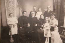 II LO pamięta o bohaterach II wojny. Dwie siostry, jedna historia [zdjęcia]