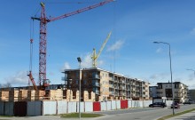 Między  szkołą a ulicą Franciszkańską. Rośnie ostatni blok [zdjęcia, wizualizacje]