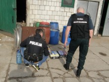 Gmina Lipsk. Produkował alkohol i sprzedawał papierosy bez akcyzy