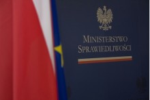 Sejm uchwalił ustawę podnoszącą bezpieczeństwo w obrocie prawnym