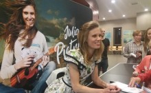 Julia Pietrucha dała koncert. Suwalczanie przyjęli wielką porcję optymizmu