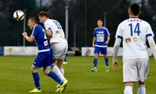 Wigry Suwałki - Pogoń Siedlce 1:1. Z jubilatem Danielem Gołębiewskim w ataku