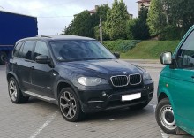 BMW za 100 tysięcy zł. Ścigany kierowca w skradzionym aucie