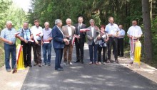 Rutka -Tartak. Byly wójt i wicemarszałek na nowej drodze Smolniki - Polimonie - Bondziszki