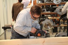 Praca w Suwałkach. Brakuje sprzedawców usług finansowych, są pieniądze dla zakładających firmy