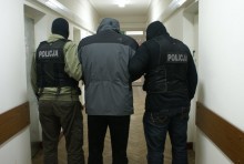 Poszukiwani listami gończymi zatrzymani w Suwałkach