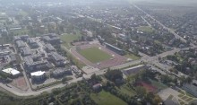 Stadion lekkoatletyczny w Suwałkach. Raz a dobrze [wideo]