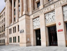 Podszywają się pod skarbówkę. Uwaga na fałszywe e-maile