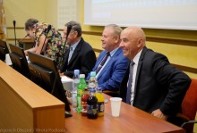 Zarząd województwa bez absolutorium. Cezary Cieślukowski wiceprzewodniczącym sejmiku 