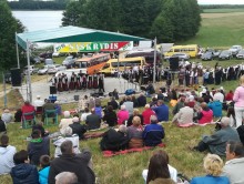 Tradycyjne pieśni litewskie nad pięknym jeziorem Gaładuś [wideo i zdjęcia]