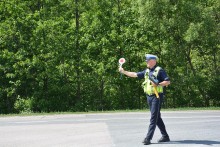 Koniec roku szkolnego. Na drogach będzie więcej patroli