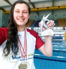 Pływanie. Angelika Koniecko po raz kolejny potrójną mistrzynią Polski 