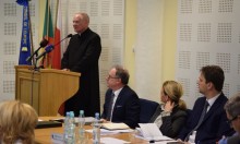 Miasto sprzeda kościołowi działkę za 1 proc. wartości i zwrot kamienicy. Prezydent zmieni parafię