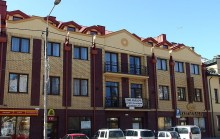 Groźny pożar w centrum Suwałk. W jednym z lokali zapaliła się butla z gazem