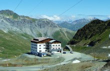 018-przelecz-stelvio-2760-m-n.p_.m_._.jpg