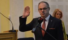 Czesław Renkiewicz prezydentem Suwałk na kolejne pięć lat. Dziś złożył ślubowanie