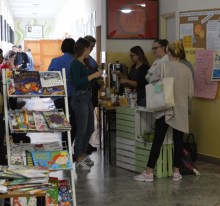 Przyszli ekonomiści w praktyce. Młodzież z ZS Sióstr Salezjanek prowadzi własny sklepik [zdjęcia]