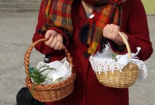 Wielka Sobota - Liturgia Światła i Wody. Rozpoczyna się okres wielkanocny