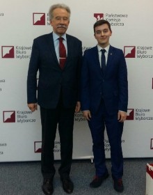 Juliusz Błażewicz, uczeń II LO. Brylował w Państwowej Komisji Wyborczej