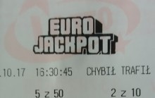 Eurojackpot. Główna wygrana wciąż 390 mln, a II stopnia - aż 100 mln zł