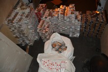 Papierosy przemycone w mercedesie. Jakie skrytki można jeszcze wymyślić?