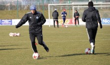 Wigry Suwałki - Olimpia Zambrów. W sobotę o 13.00 na  mrozie, ale i na głównej płycie