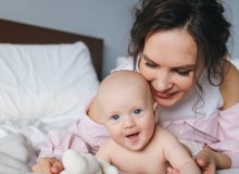 Mama dla dziecka przez cały rok. Wszystko o zasiłku macierzyńskim i urlopie rodzicielskim