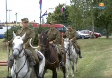Przemarsz kawalerii, zawody i dżygitówka. W Suwałkach trwa XIX Piknik Kawaleryjski [wideo]