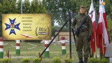 Odsłonięcie pomnika i piknik. Setna rocznica utworzenia  WKU w Suwałkach [wideo]