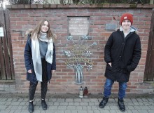 Adam Koc spoczywa obok J.R.R. Tolkiena. Katarzyna Margol i Piotr Zajączkowski opowiadają historię