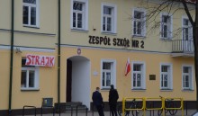 Egzaminy gimnazjalne w cieniu nauczycielskiego strajku. Dyrektorzy stają na wysokości zadania