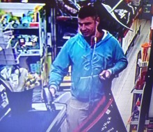 Augustów. Wyniósł alkohol z Biedronki