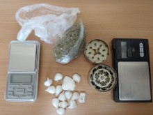 Augustów. Narkotyki w mieszkaniu 19-latka