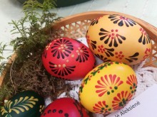 Palmy, krajanki i najpiękniejsze pisanki. Wystawa Wielkanocna w Puńsku [wideo, zdjęcia]