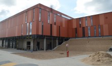 Hala widowiskowo-sportowa będzie na czas? Budowlańcy czują na plecach oddech siatkarzy [zdjęcia]