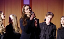 Suwałki. Młodzież III LO z Oddziałami Dwujęzycznymi zorganizowała koncert dla Bajki [zdjęcia]