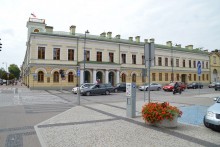 Możesz zostać dyrektorem szkoły. Konkursy w SP 4 i SP 6 