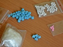 Amfetamina i ekstazy w mieszkaniu suwalczanina