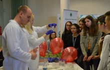 Nauka na własne oczy i uszy [zdjęcia]