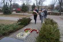 Władze Suwałk uczciły Narodowy Dzień Pamięci Wyklętych [zdjęcia]