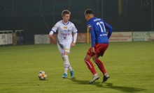 Wigry Suwałki opuściły strefę spadkową, niespodziewanie wygrał też ich wtorkowy rywal [wyniki]