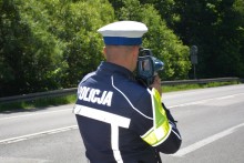 Suwałki. Pułaskiego 105 km/h. Kierowca pożegnał się z prawem jazdy