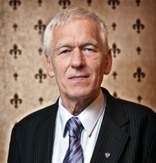 Wybory parlamentarne. Ciężko chory Kornel Morawiecki uhonorowany Orderem Orła Białego