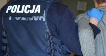 Suwałki. Policjanci zatrzymali dwóch poszukiwanych