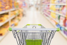 Powiatowy Rzecznik Konsumentów przestrzega przed pochopnymi decyzjami. Przedświąteczne zakupy