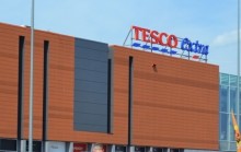 Sklep Tesco od piątku będzie czynny do północy, a w Wigilię do 13.00